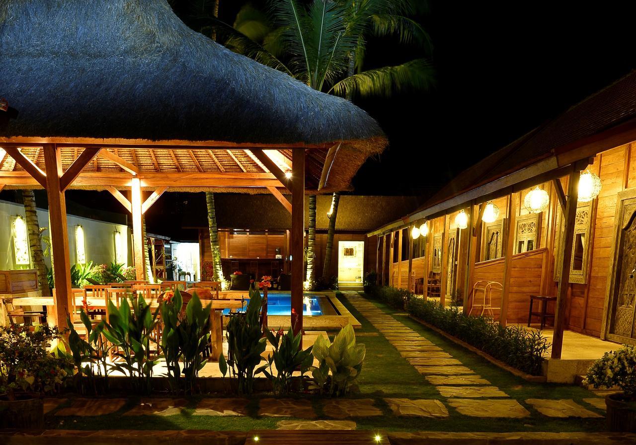 Benthos Bali Dive Resort チャンディダサ エクステリア 写真